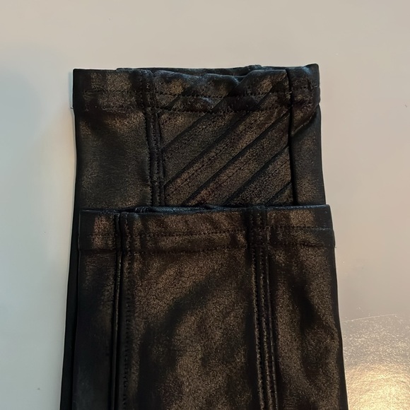 Spanx Faux Leather Moto Style Pull On Size S/P - Picture 14 of 16